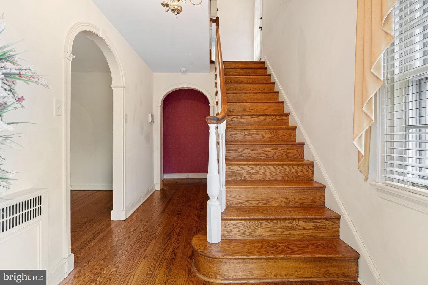 929 Burmont Road photo 7