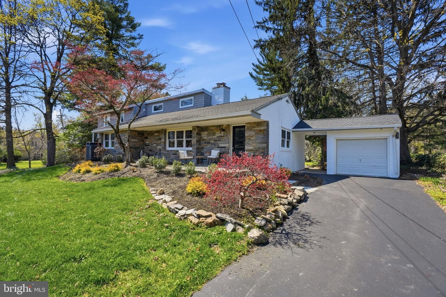 409 S Providence Road photo 2