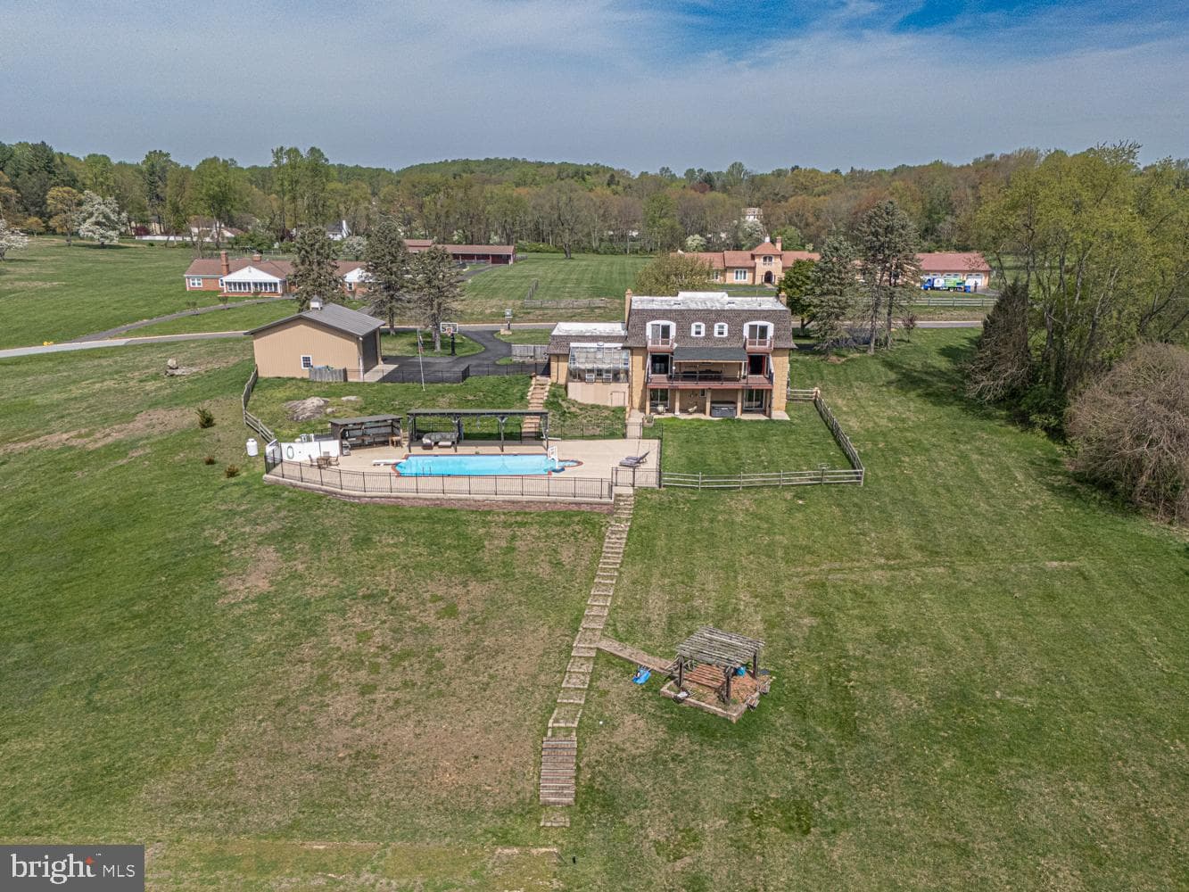 1530 Heather Hills Lane photo 45