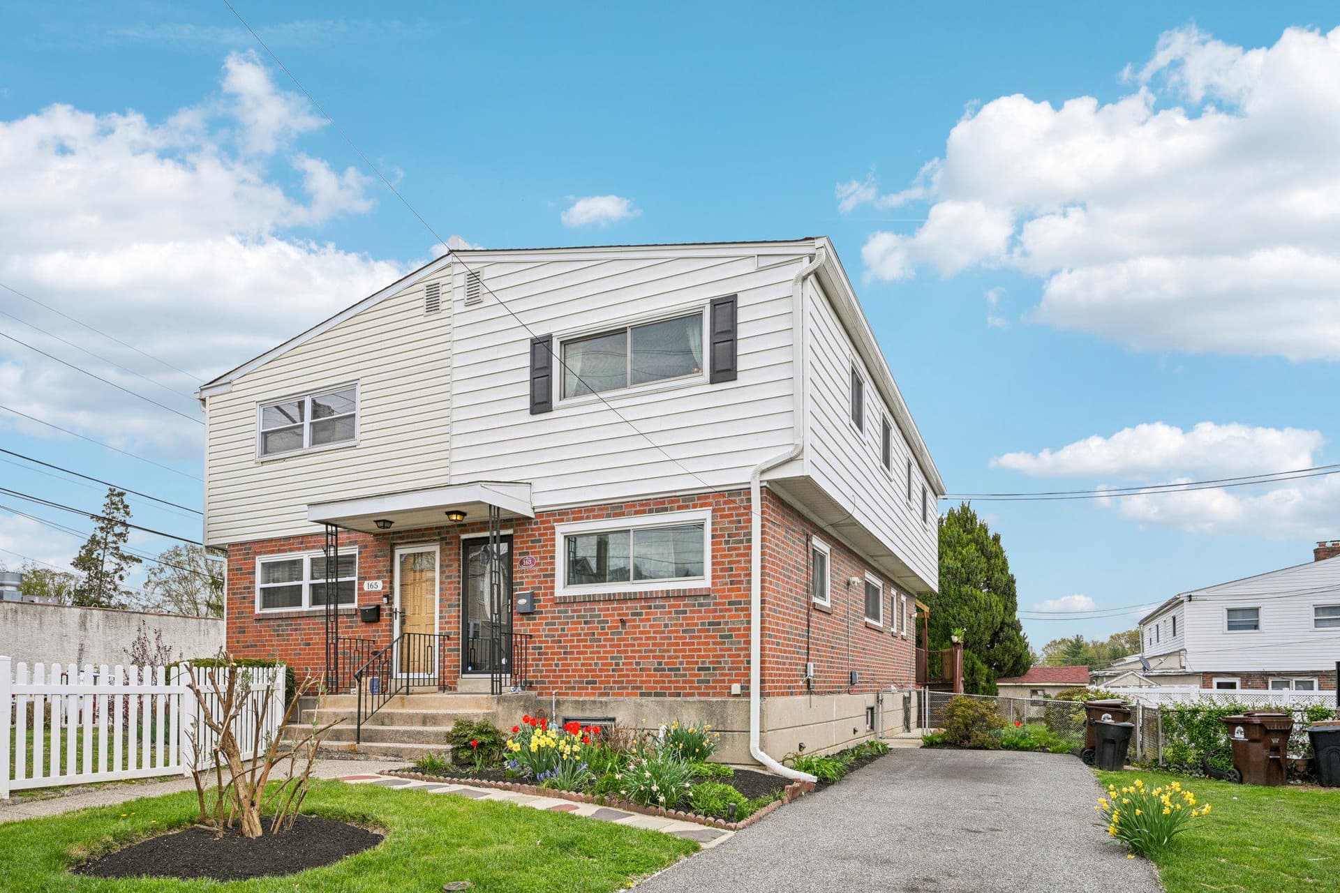 163 Shadeland Avenue photo 3