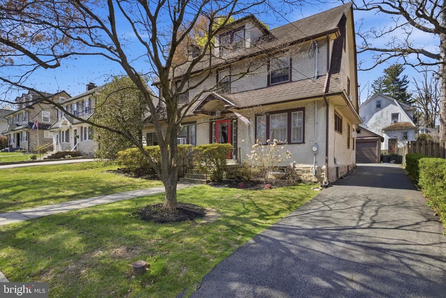 632 Mason Avenue photo 2