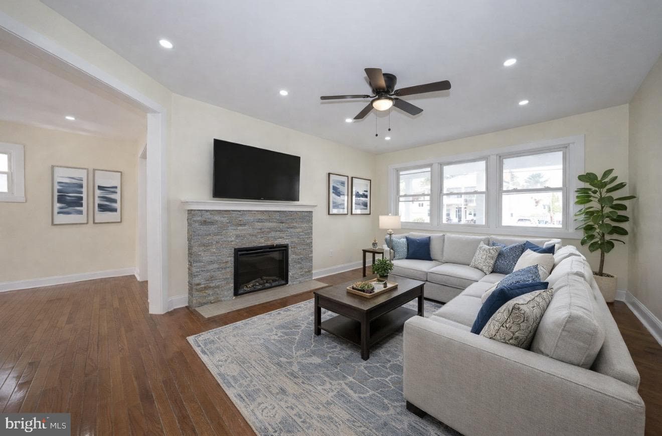 3638 Rosemont Avenue photo 8