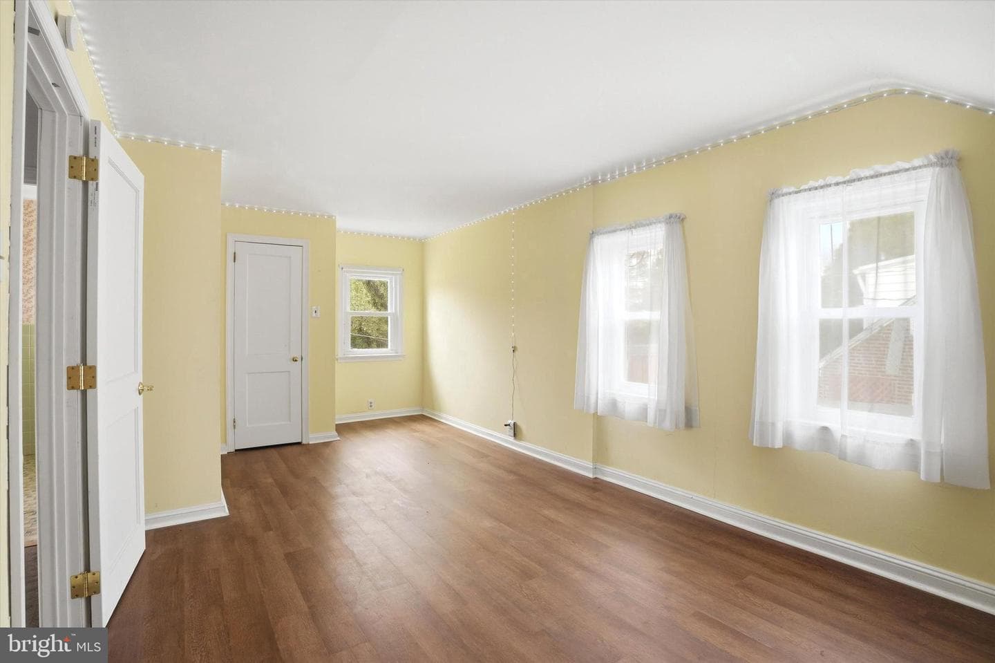 544 Lawrence Road photo 16