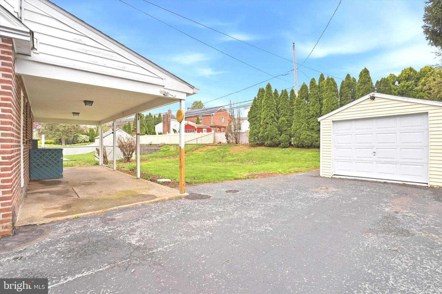 544 Lawrence Road photo 22