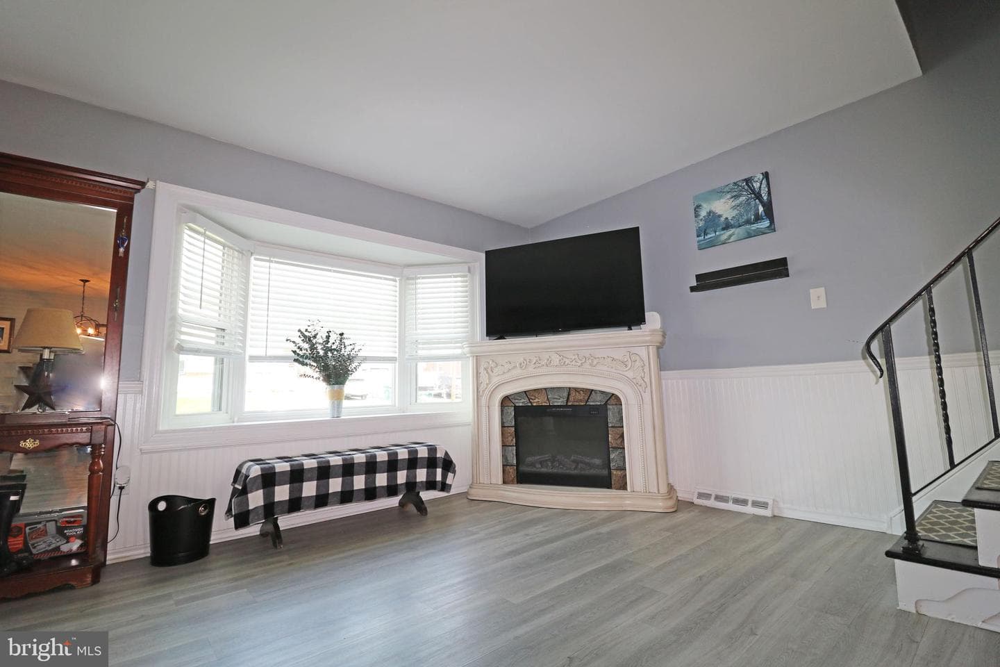 212 Riverview Avenue photo 4