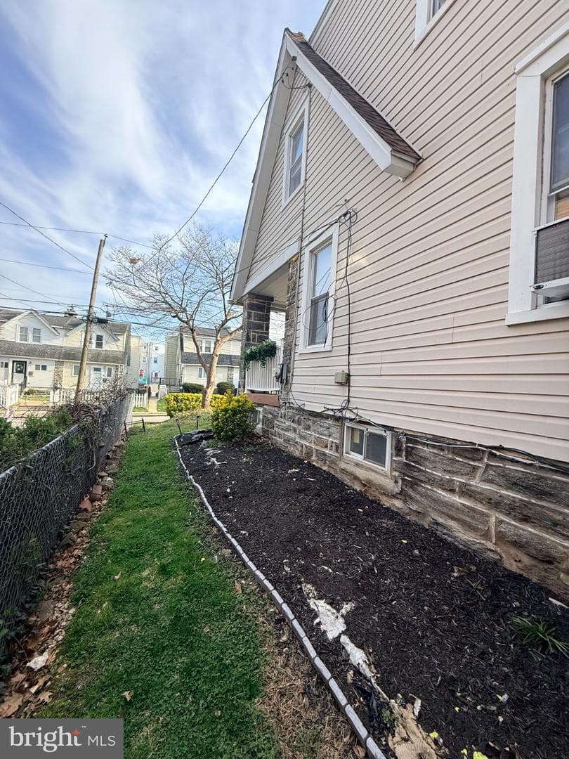 4027 Vernon Road photo 3