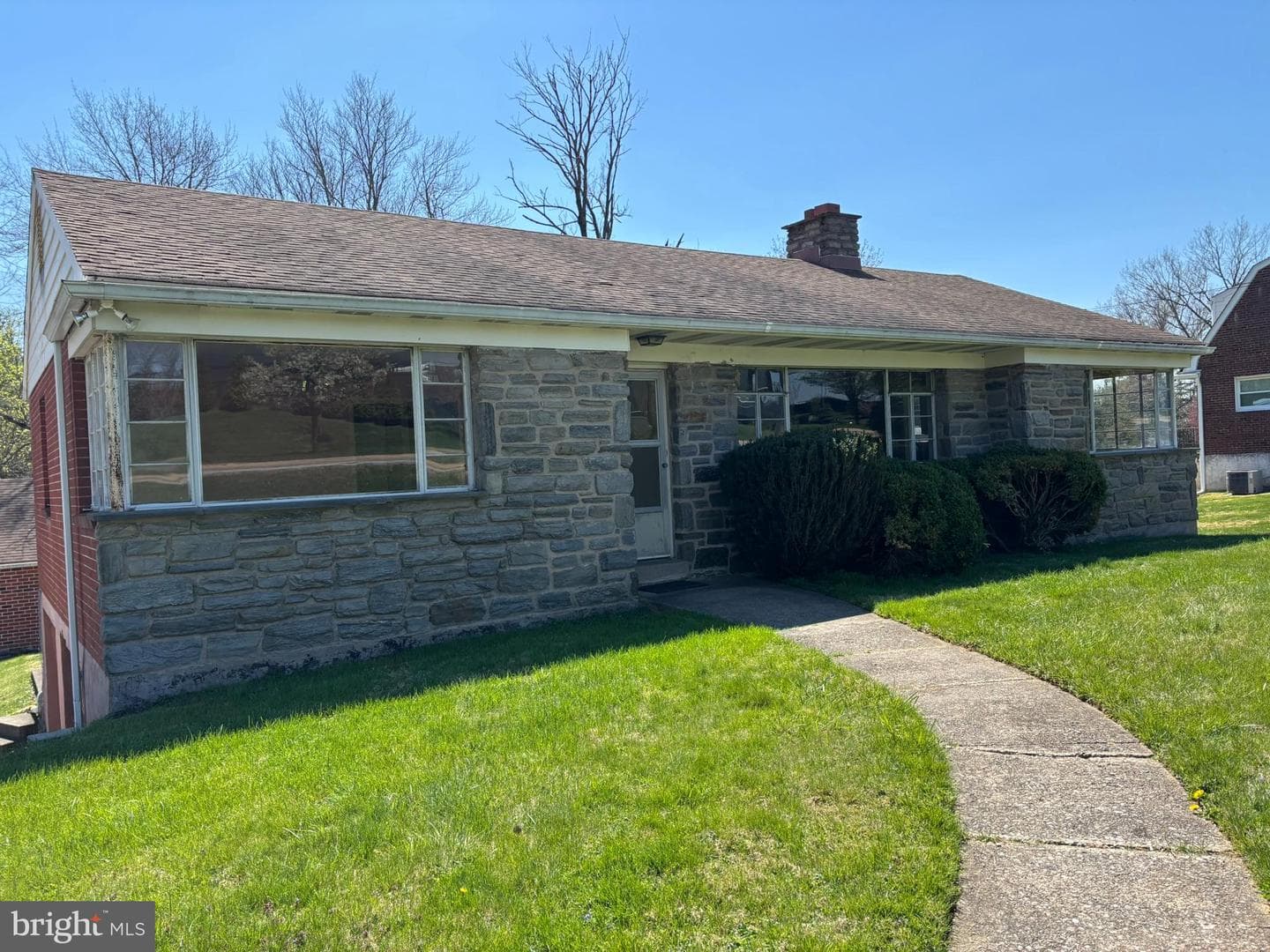 4022 W Chester Pike photo 2