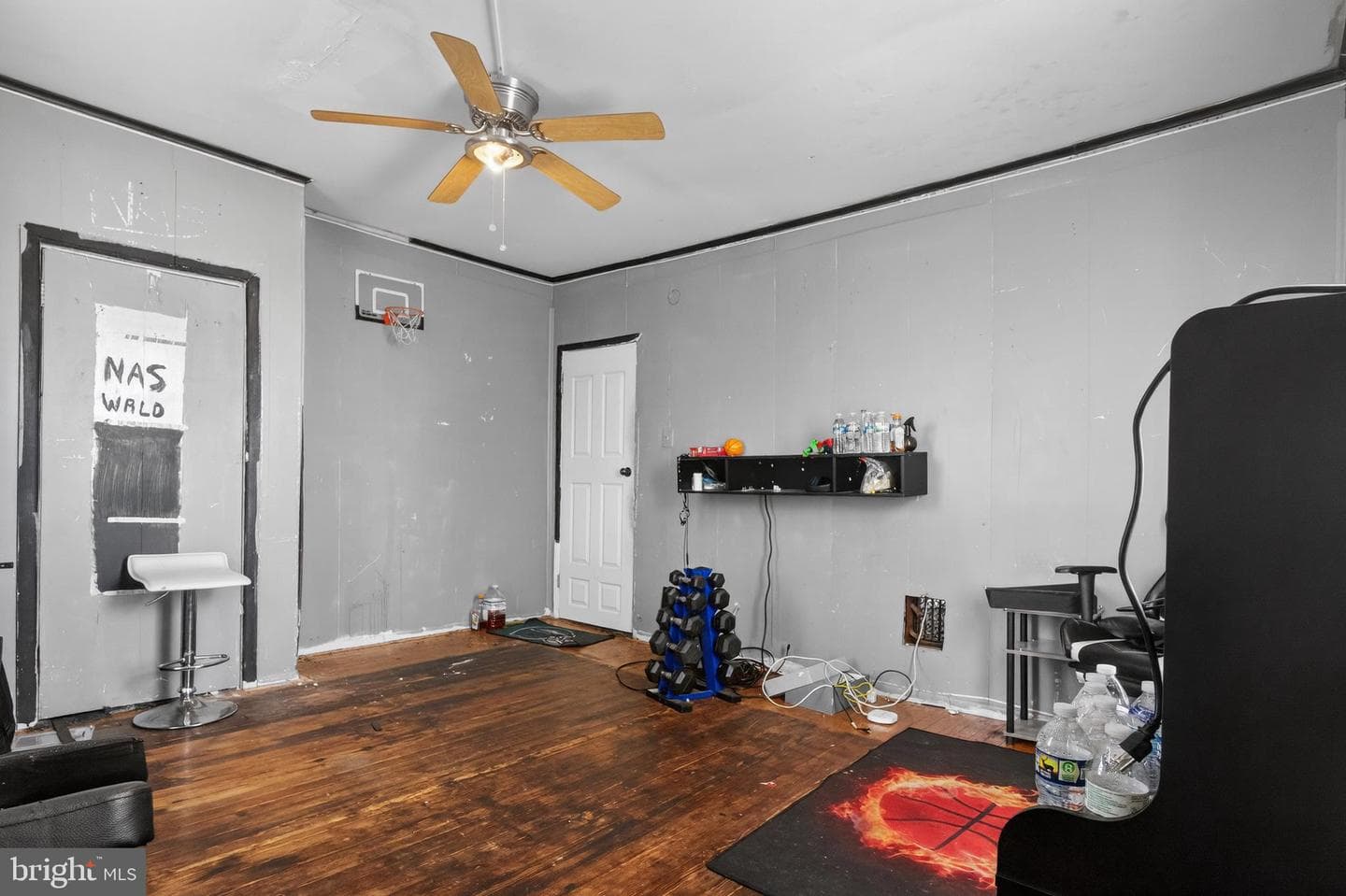 141 N 9th Street photo 24