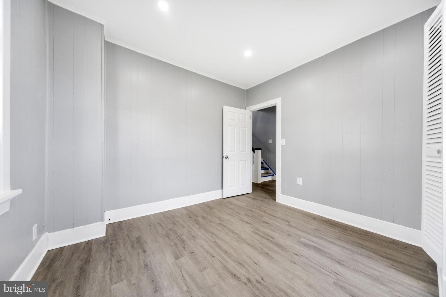3227 Berkley Avenue photo 14