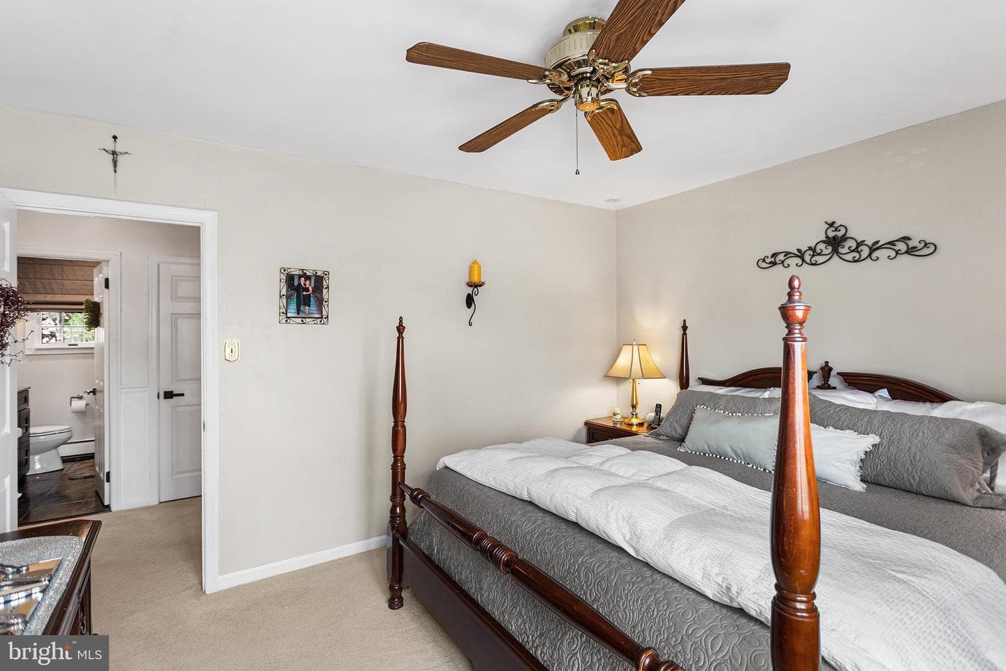 413 Camelot Drive photo 22