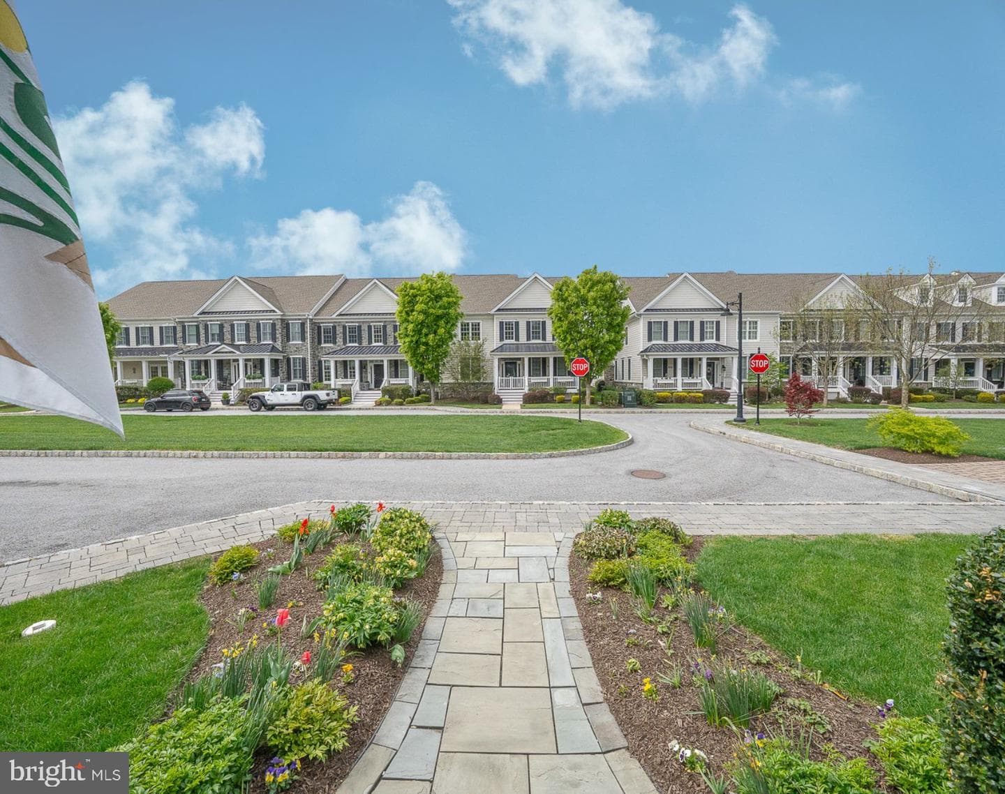 3708 Liseter Gardens photo 42
