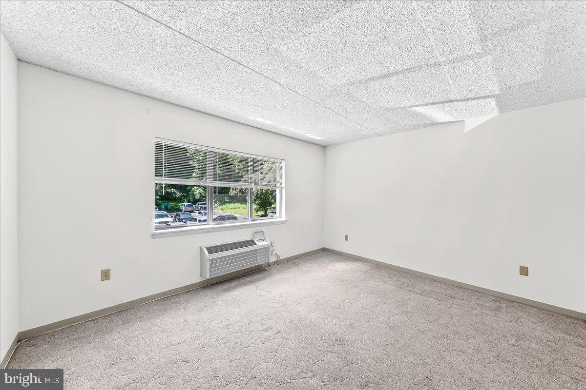 800 Avondale Road #2q photo 14