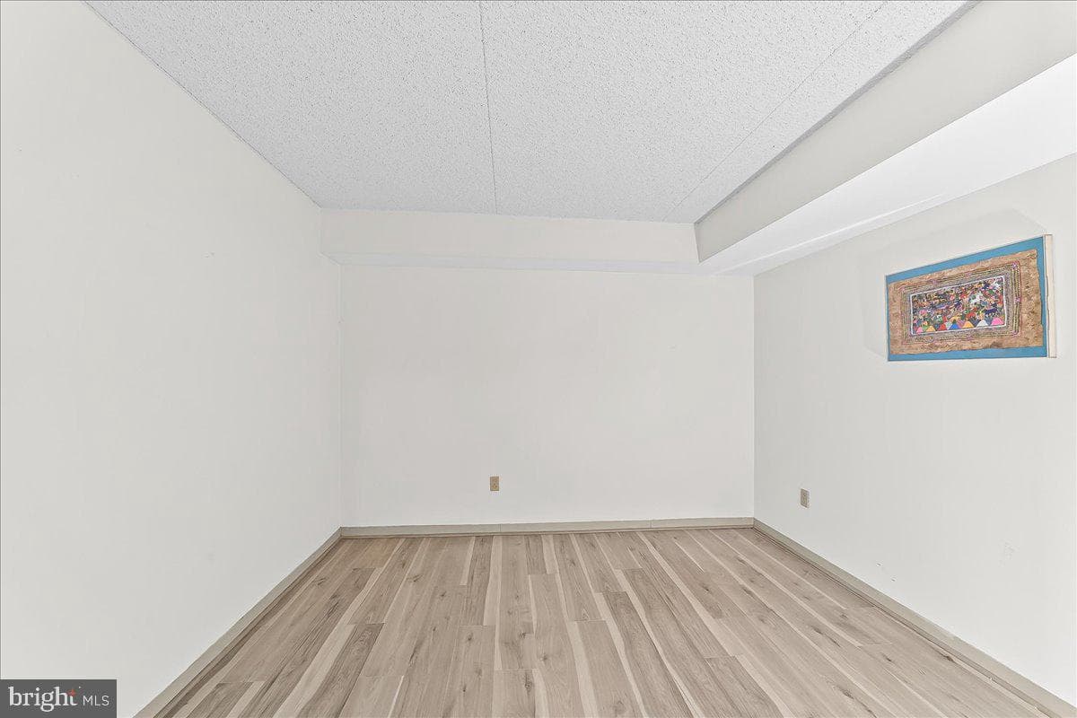 800 Avondale Road #2q photo 5