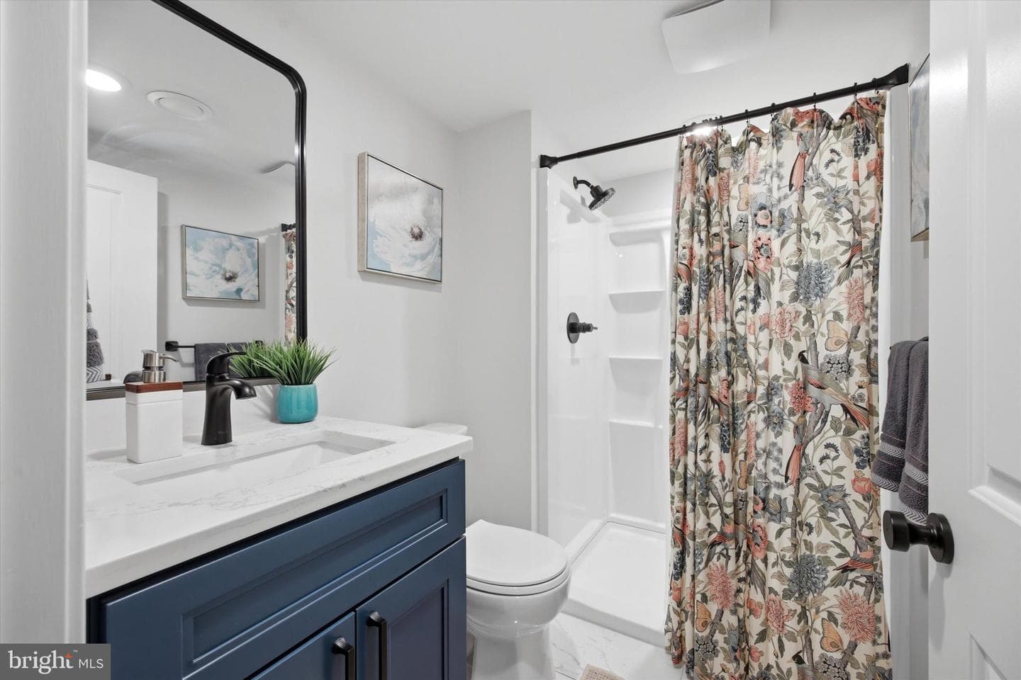 506 Saint Albans Road photo 20