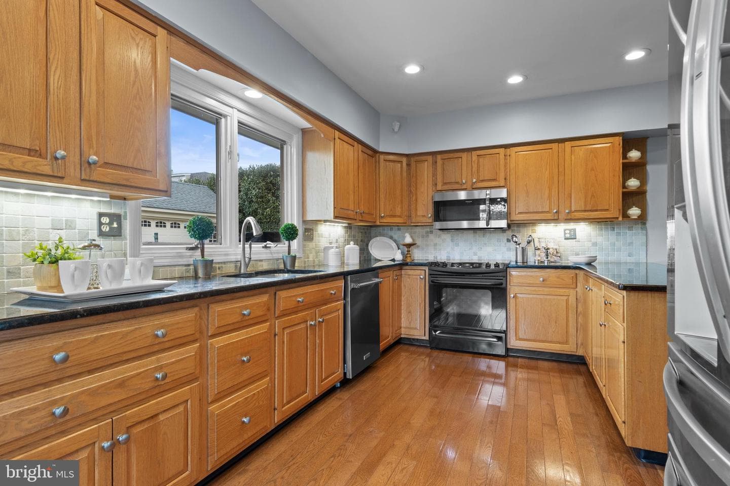 421 Saint Davids Road photo 17
