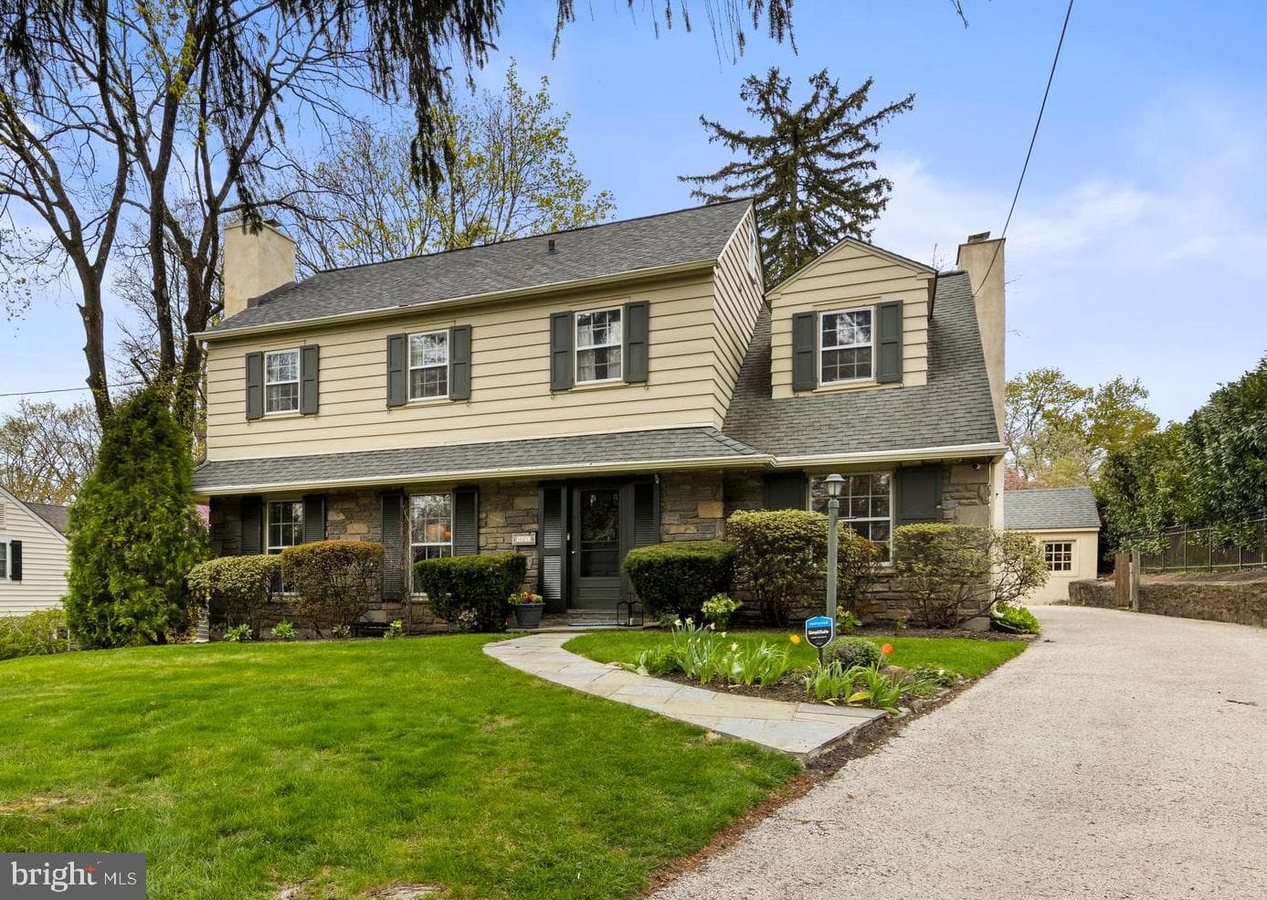 421 Saint Davids Road photo 39