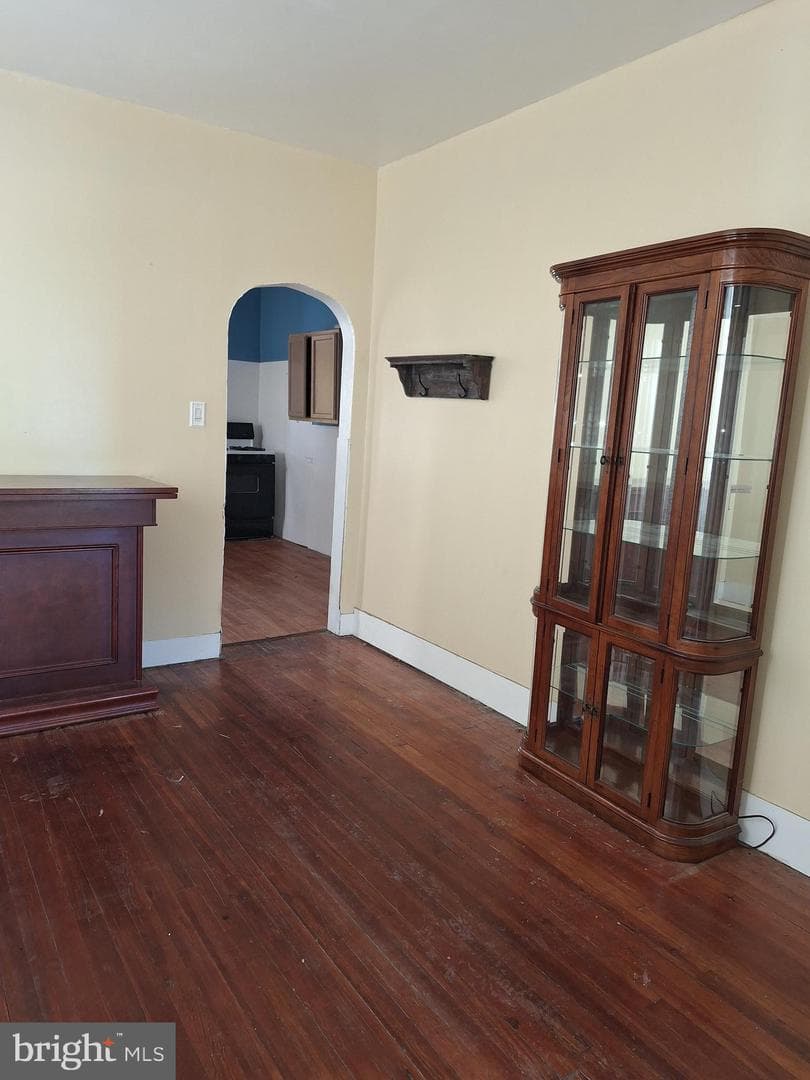 409 S 4th Street photo 12