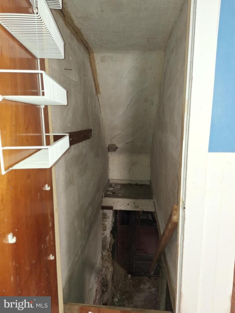 409 S 4th Street photo 16