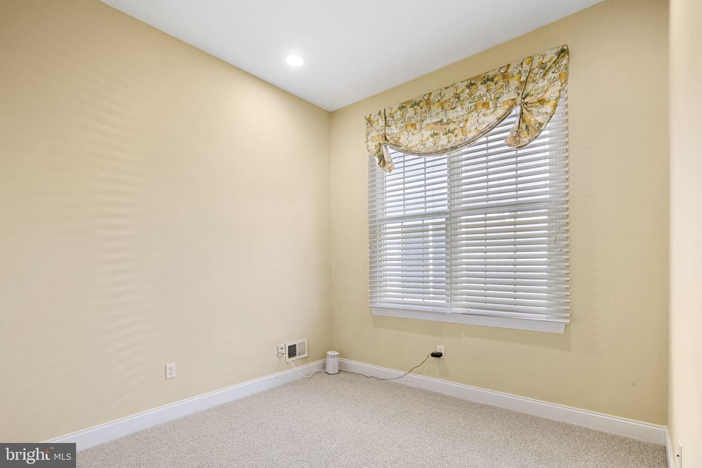 35 Cassin Hill Road photo 23