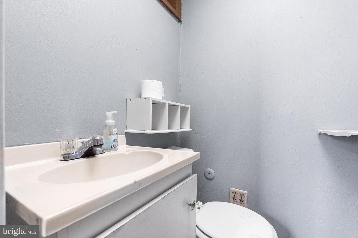 3 Beverly Avenue photo 12
