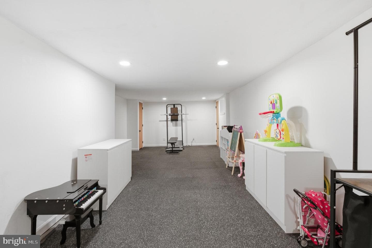 2508 Chestnut Avenue photo 32