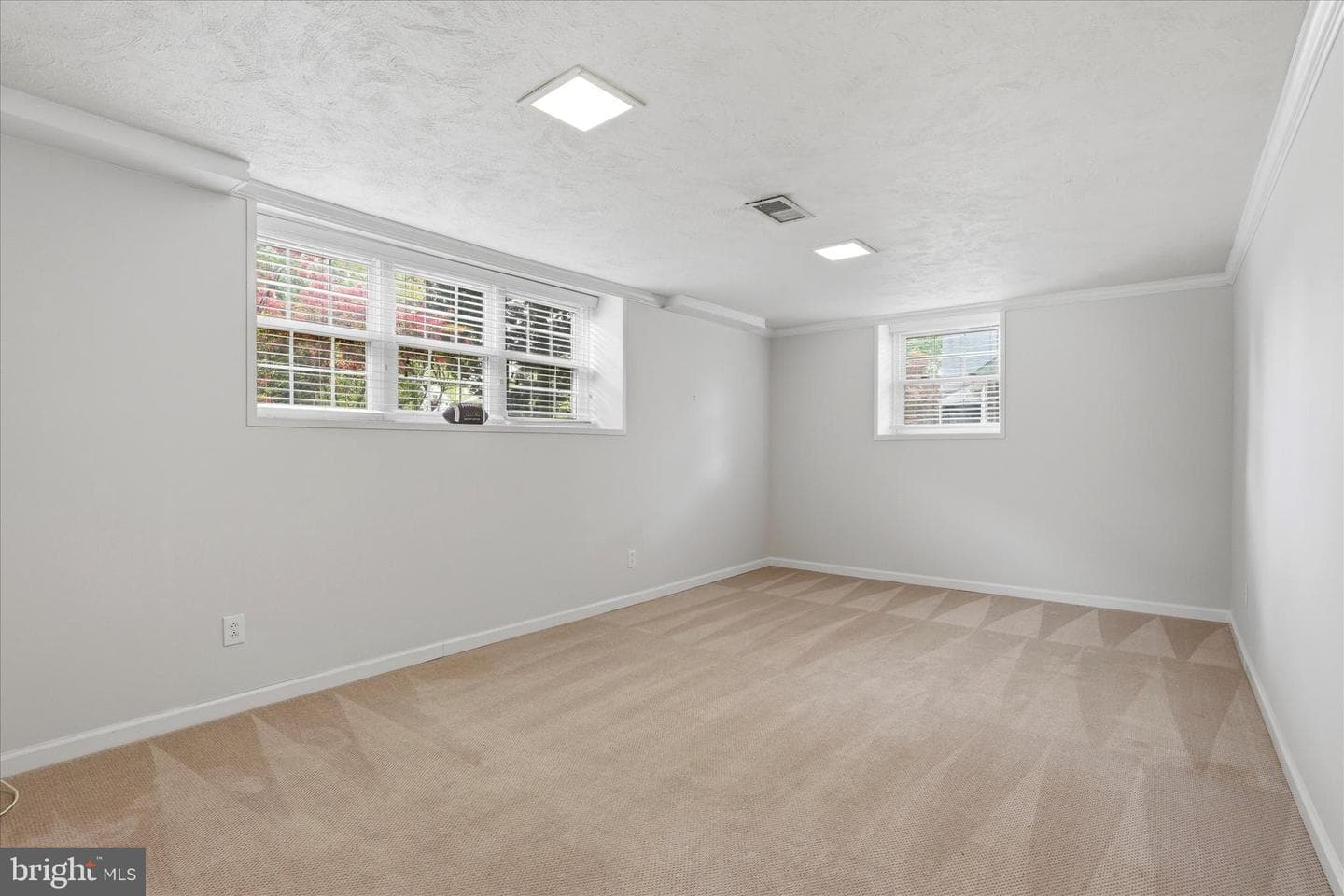 617 Paddock Road photo 30