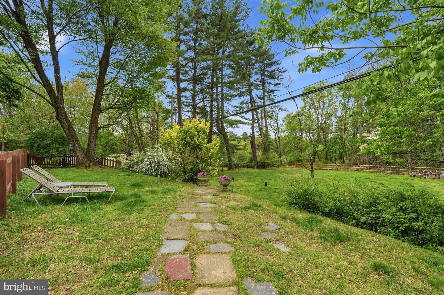 617 Paddock Road photo 32