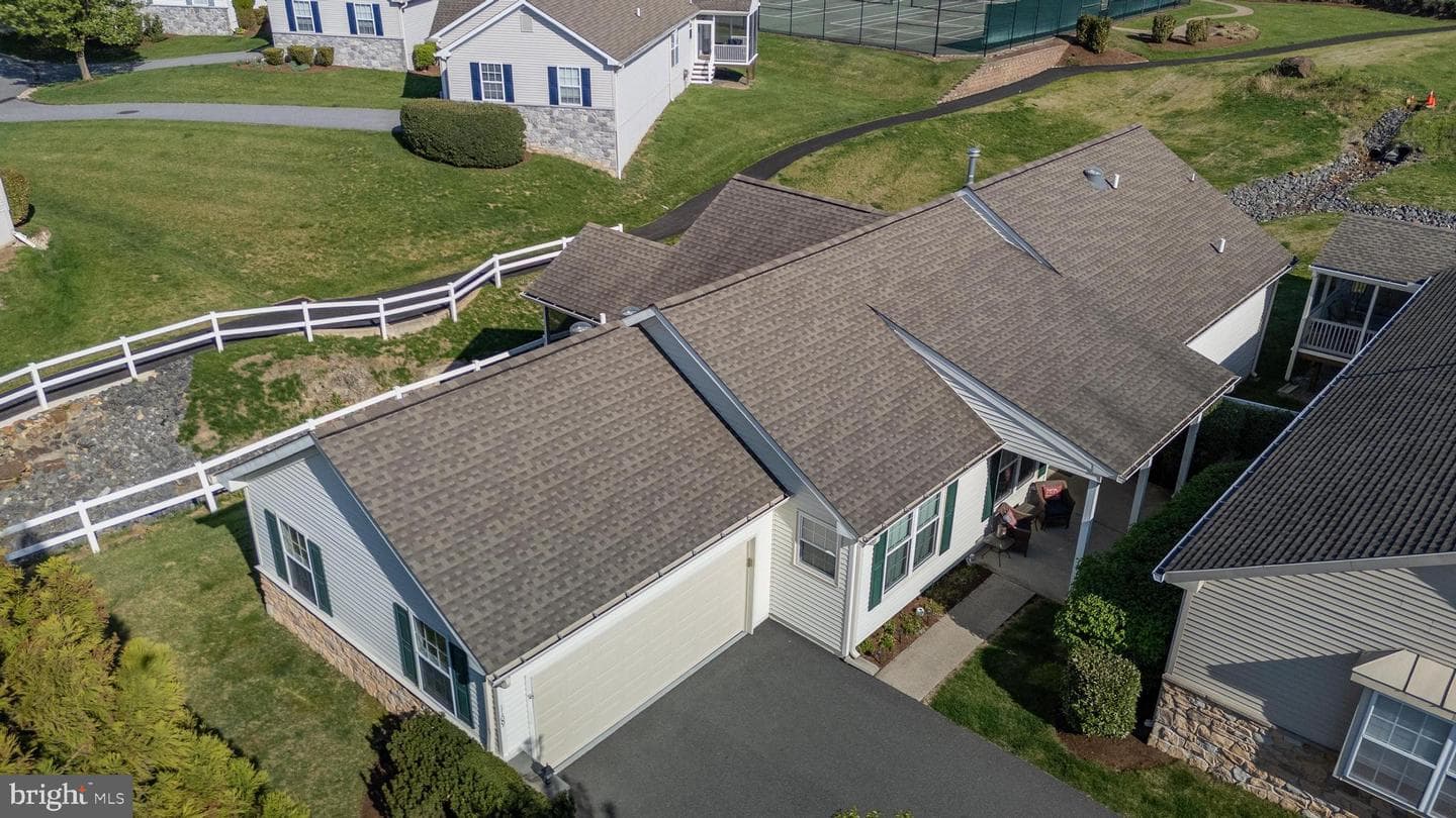 1109 S Fox Cub Hollow #holw photo 3