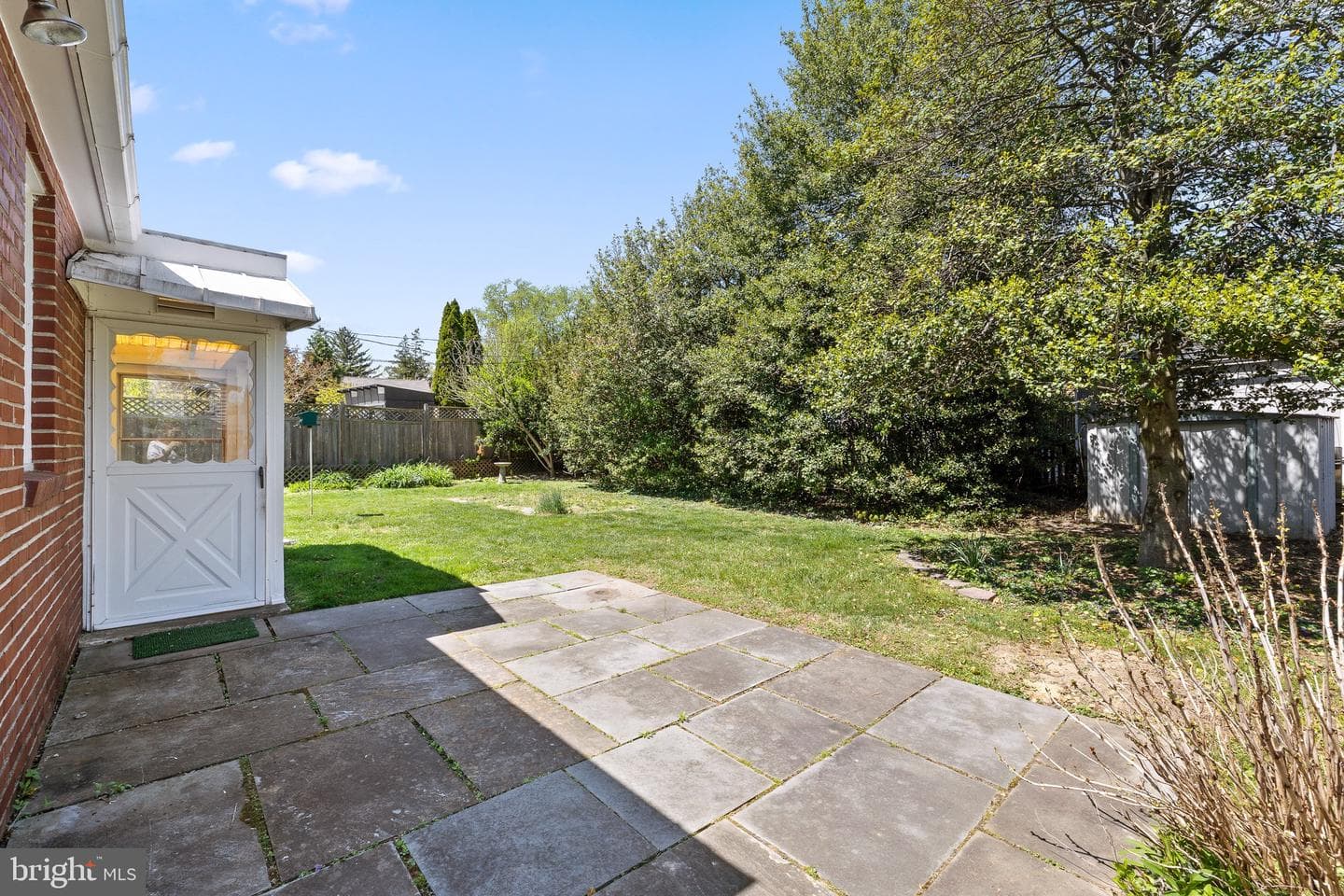 508 Devon Road photo 28