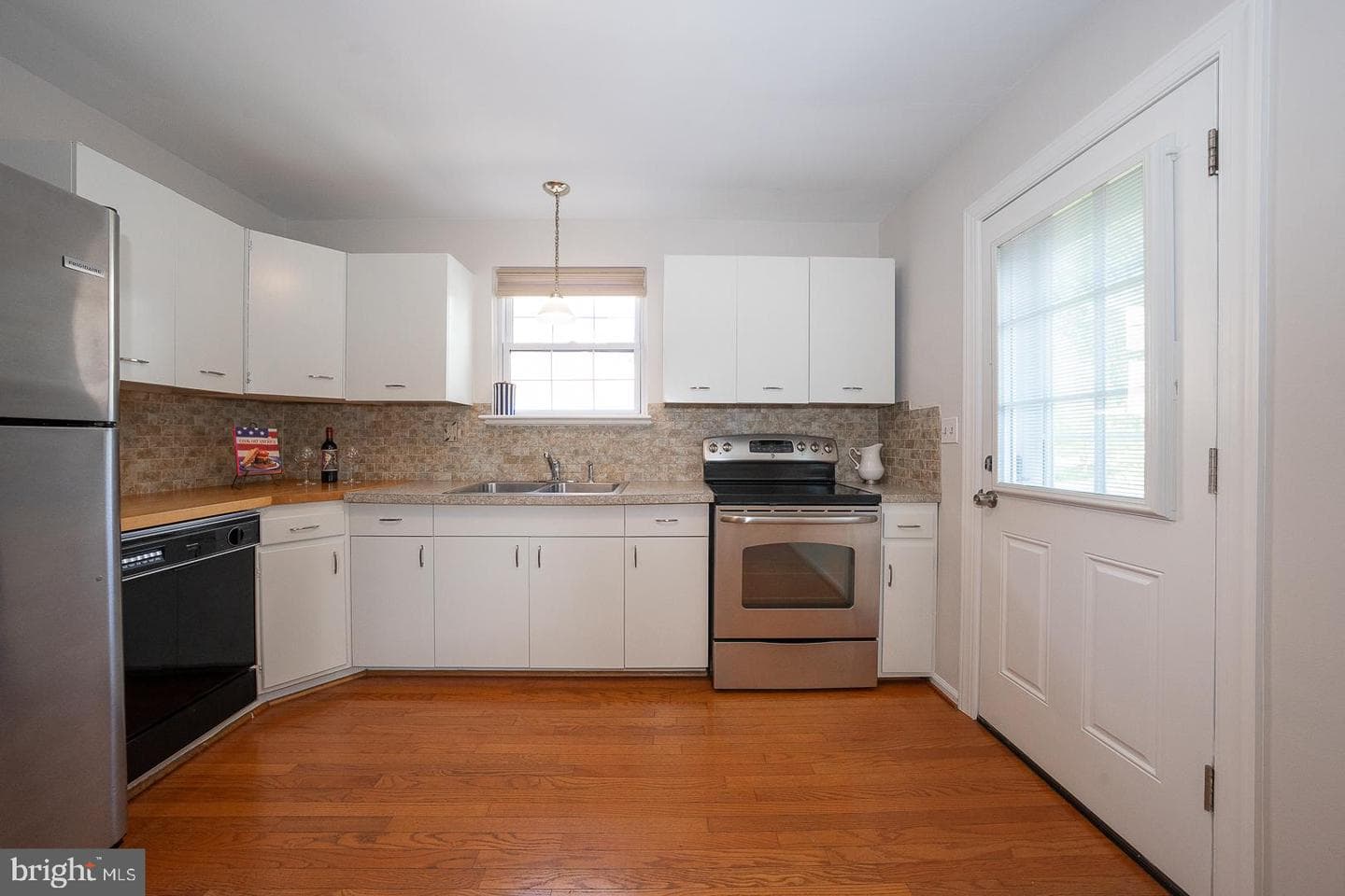 333 S Swarthmore Avenue photo 10