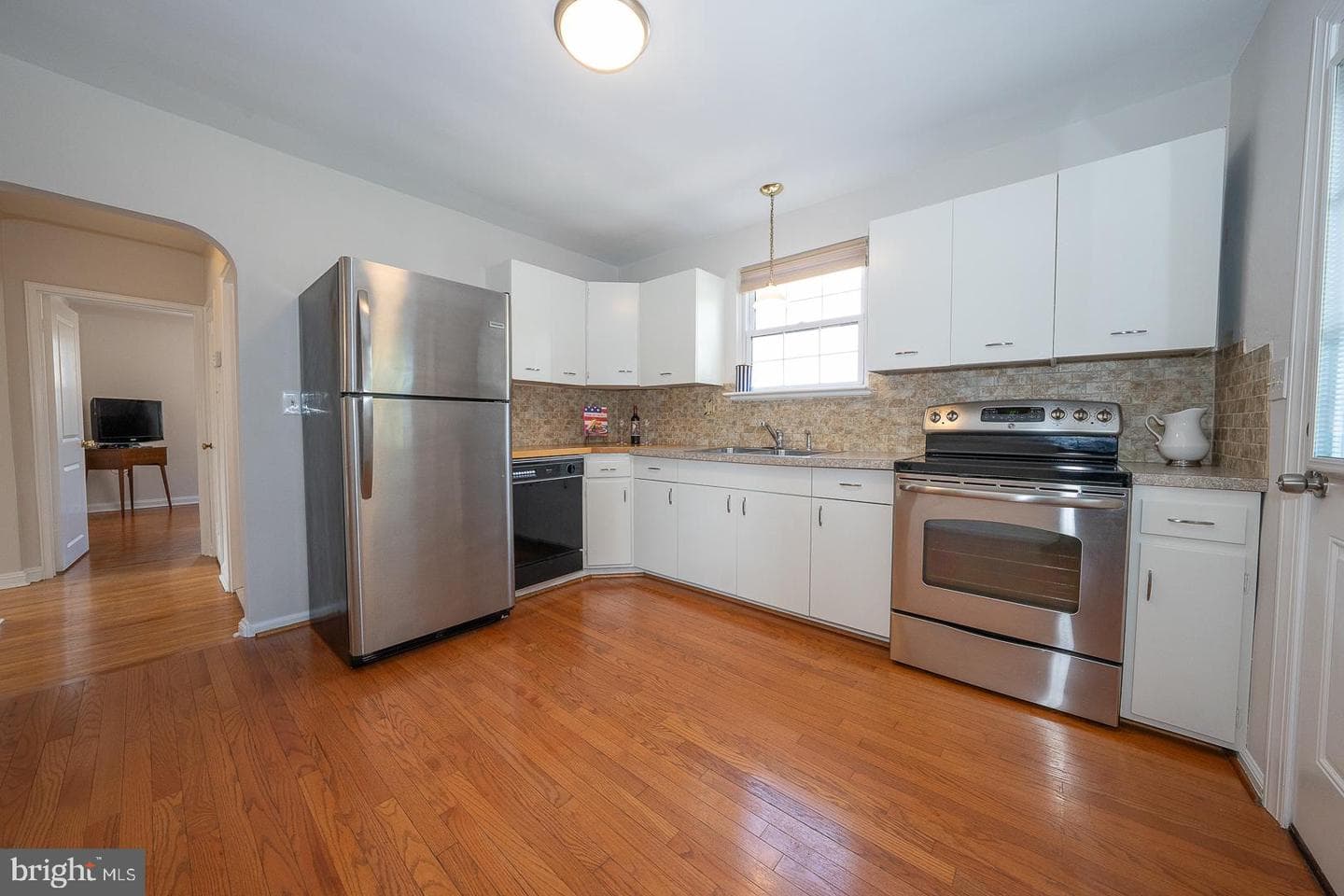 333 S Swarthmore Avenue photo 12