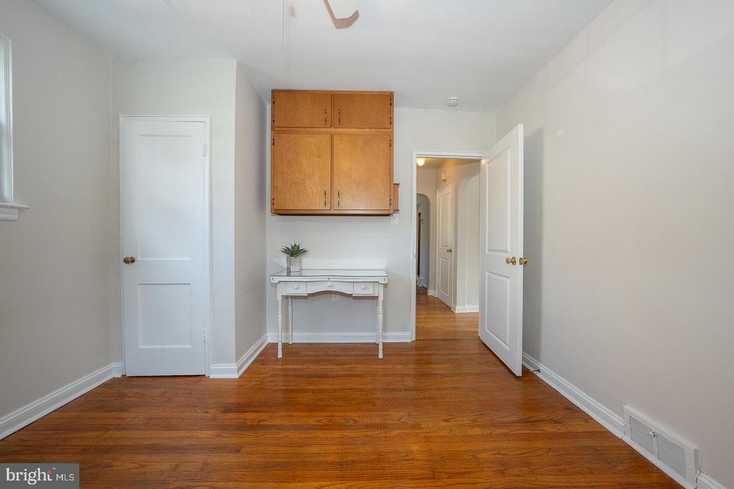 333 S Swarthmore Avenue photo 18