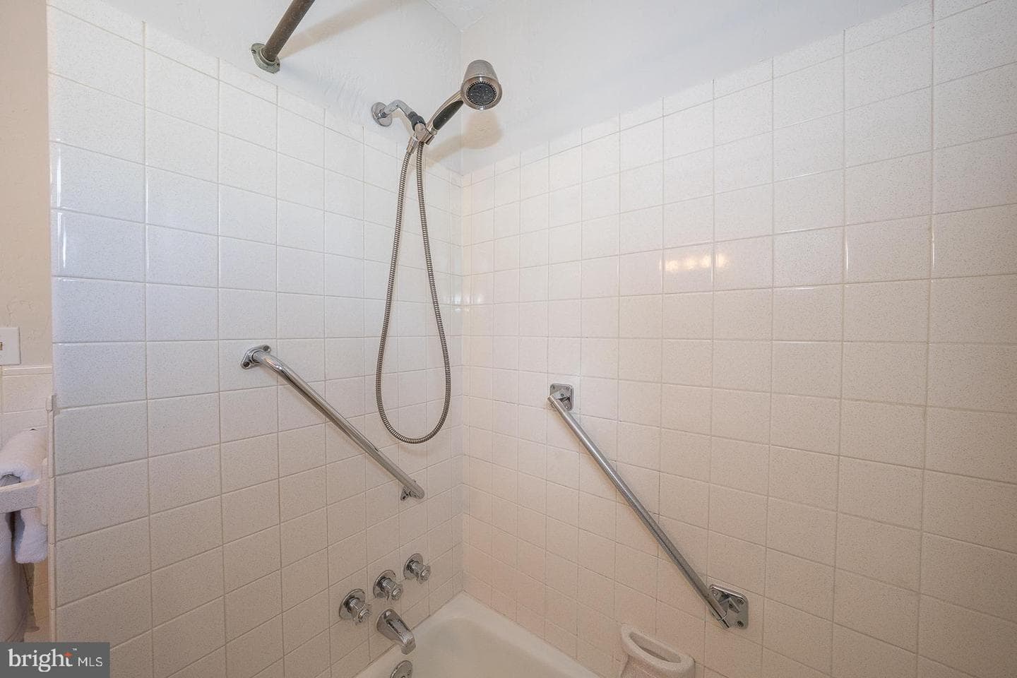 333 S Swarthmore Avenue photo 21
