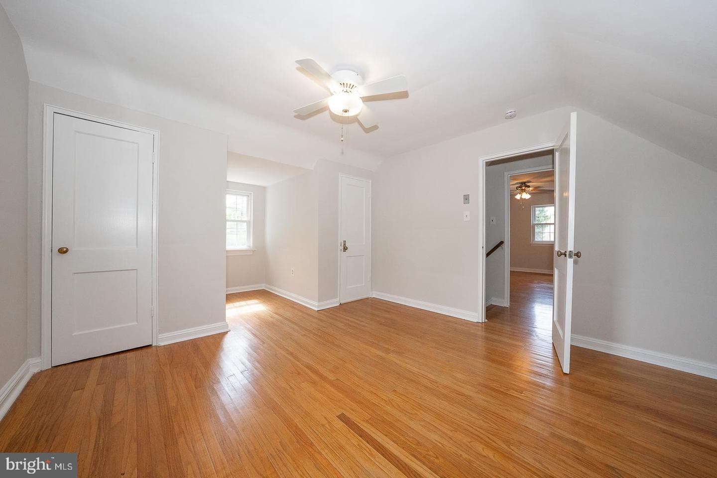 333 S Swarthmore Avenue photo 24