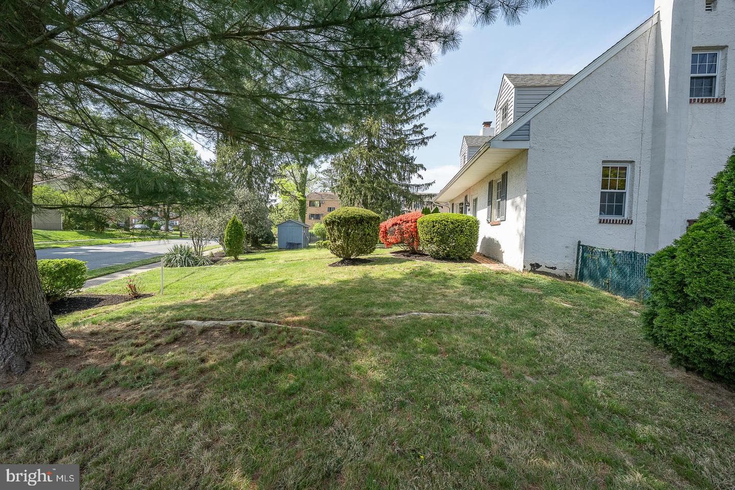 333 S Swarthmore Avenue photo 31