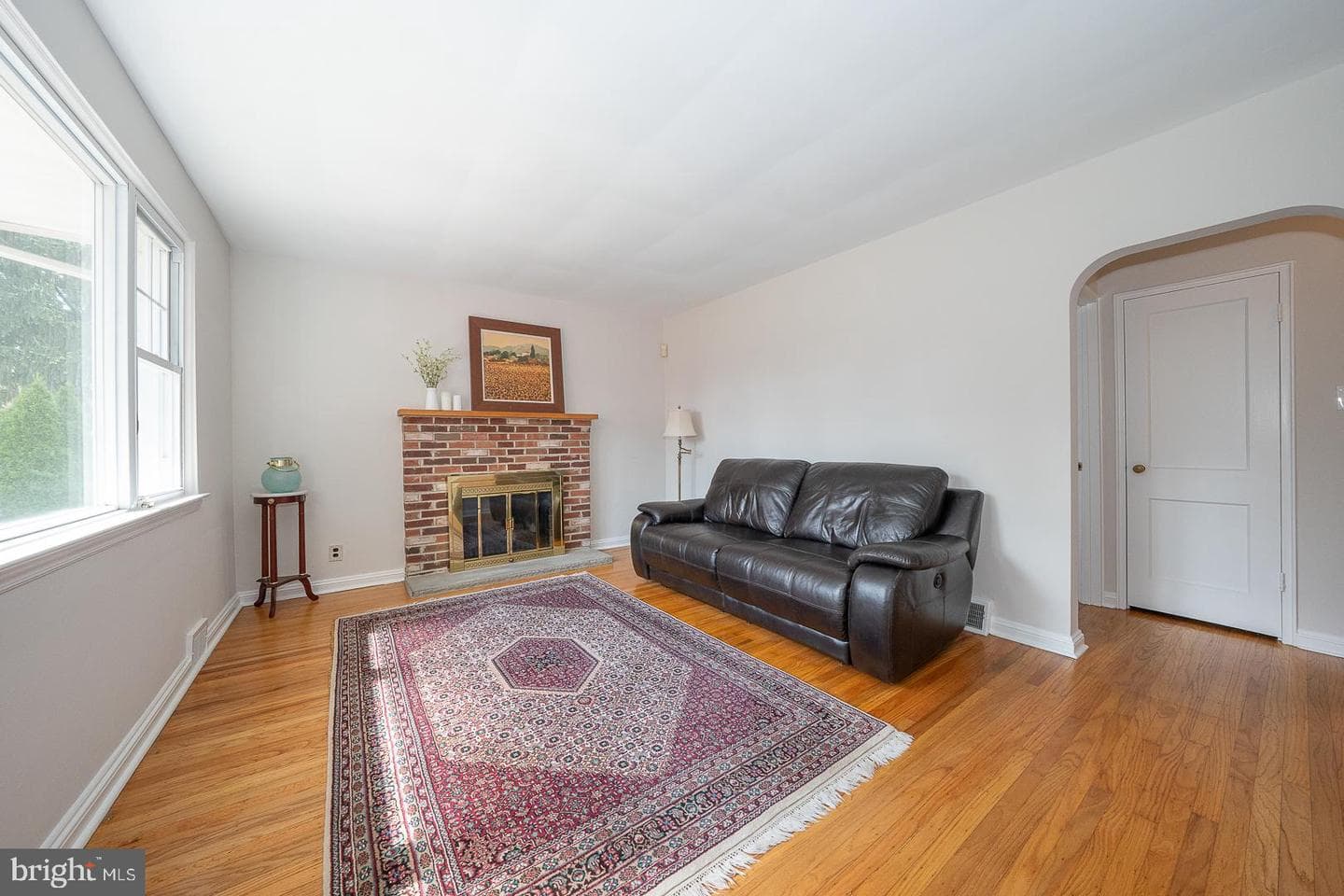 333 S Swarthmore Avenue photo 5