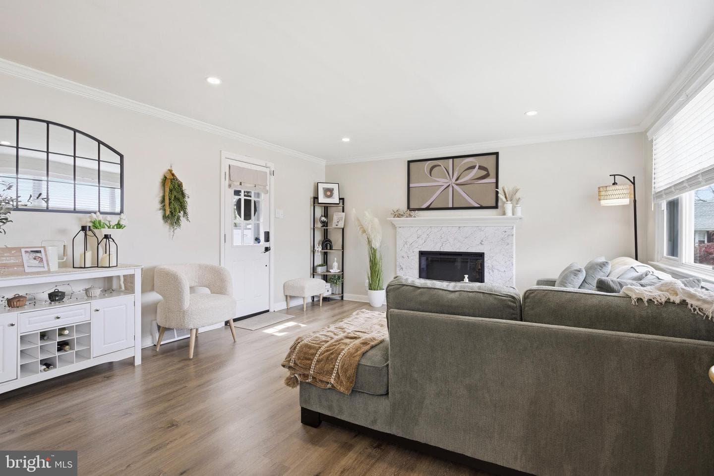 2948 Hillside Road photo 5