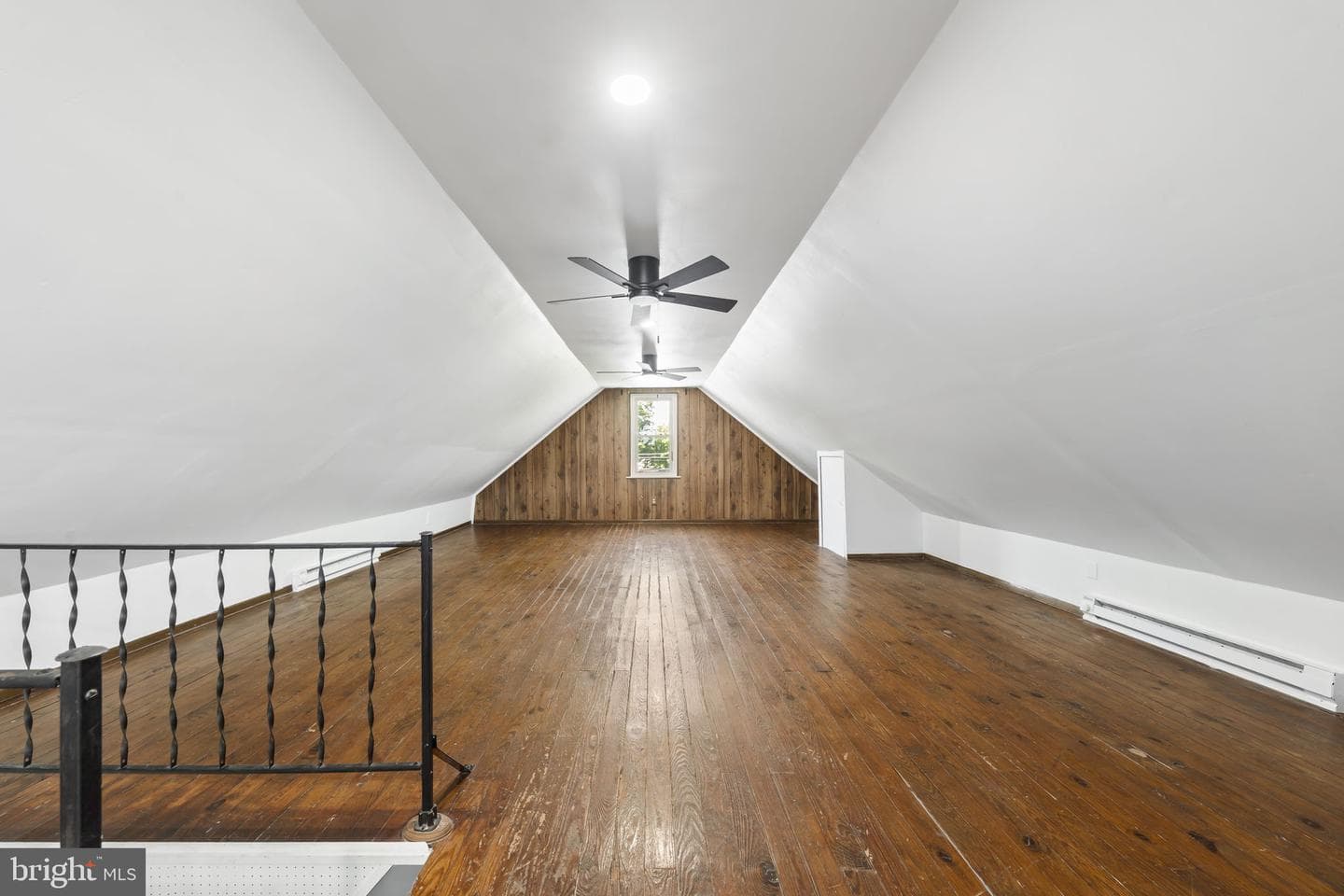 282 Davis Avenue photo 22