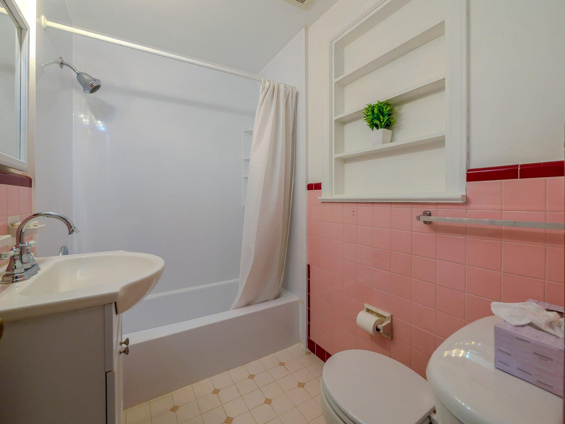 903 Penn Avenue photo 30