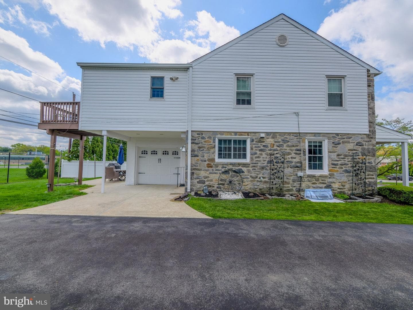 903 Penn Avenue photo 34
