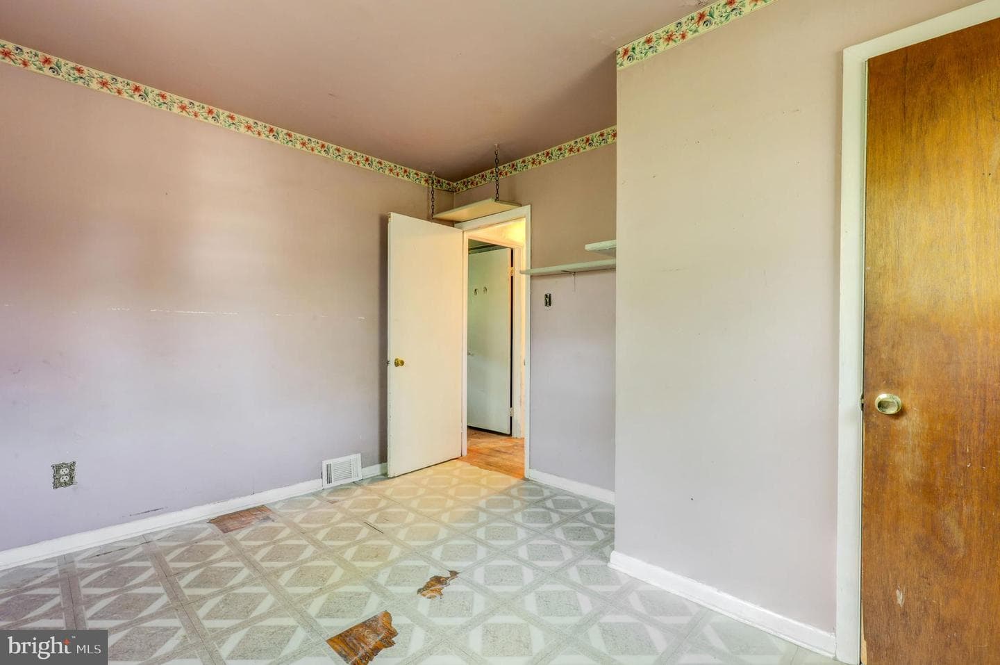 105 Garfield Avenue photo 10