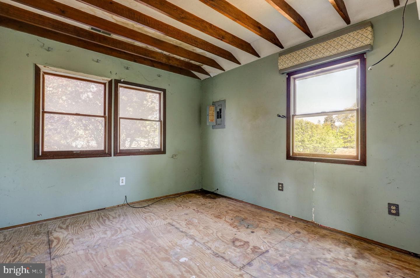 105 Garfield Avenue photo 21