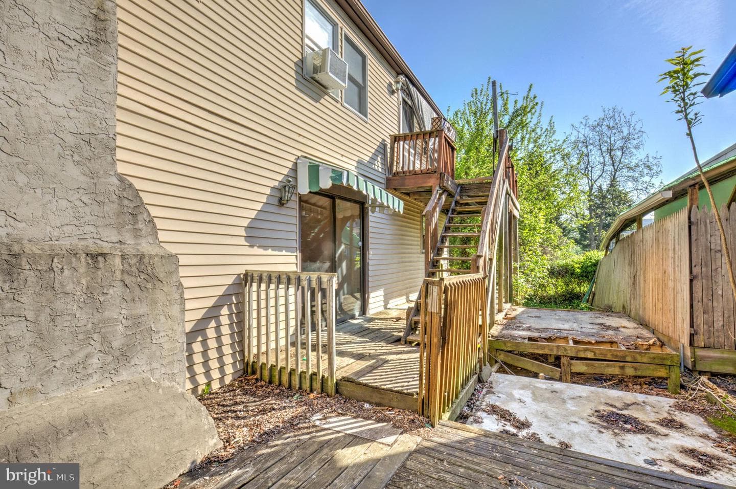 105 Garfield Avenue photo 31