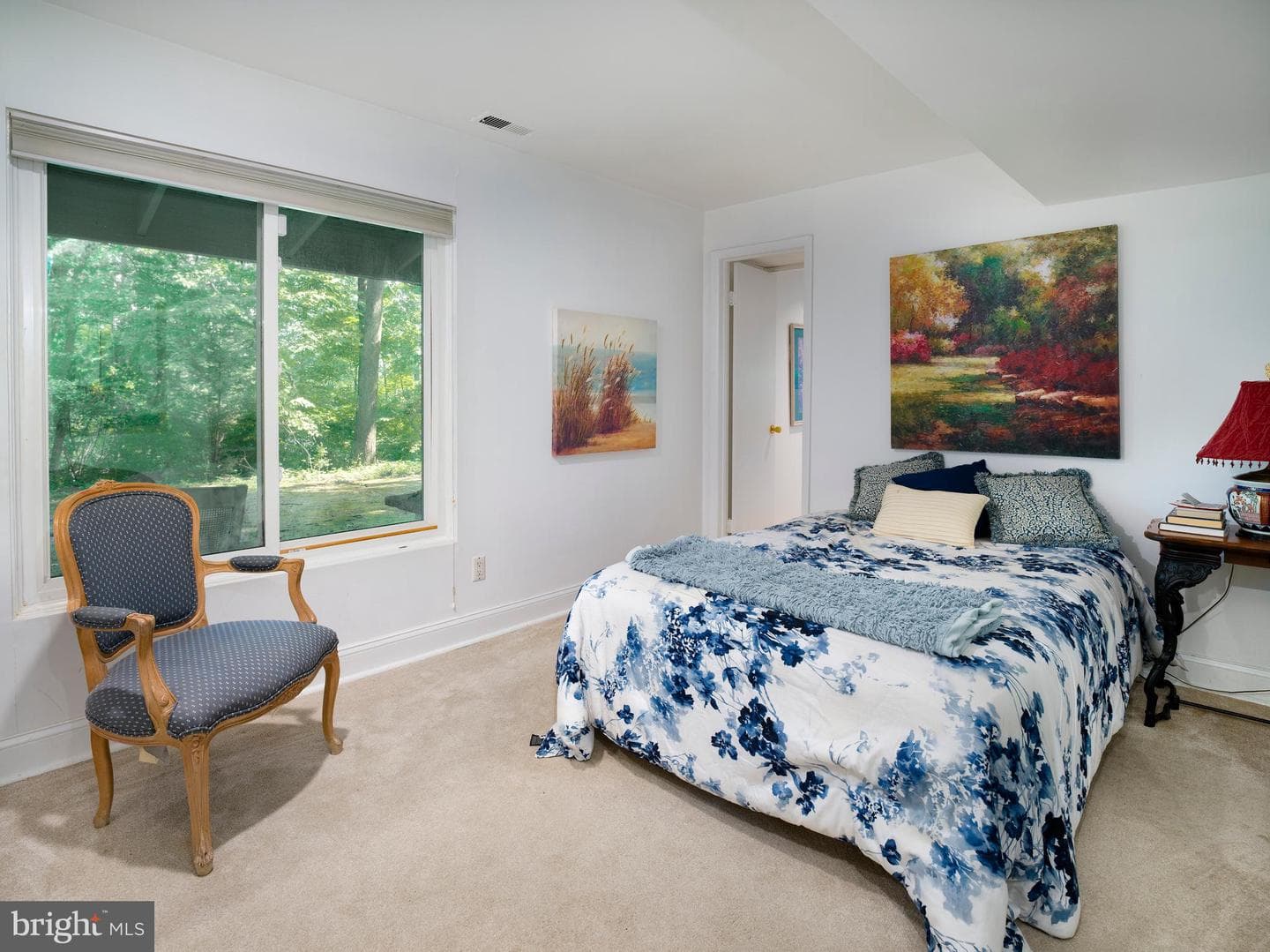 310 Jeffrey Lane photo 47
