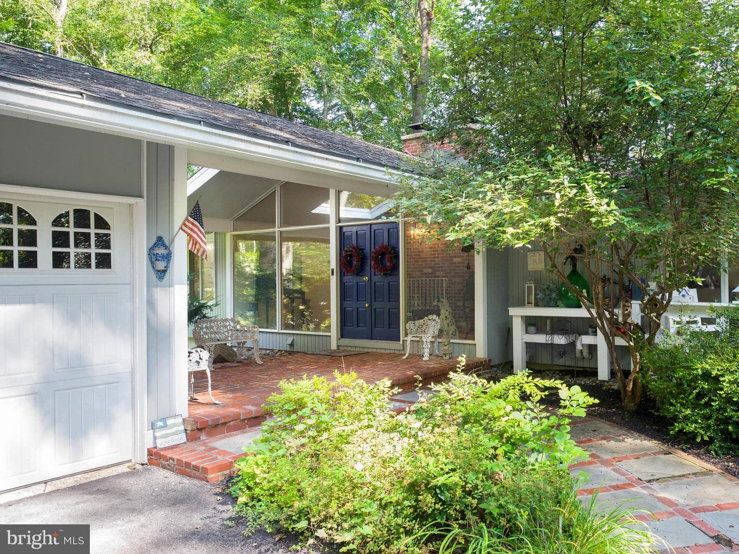 310 Jeffrey Lane photo 55