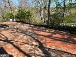 310 Jeffrey Lane photo 59