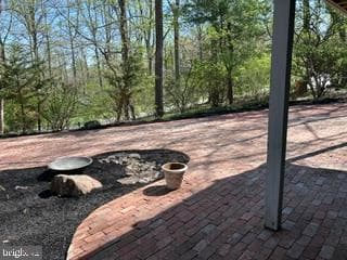 310 Jeffrey Lane photo 64