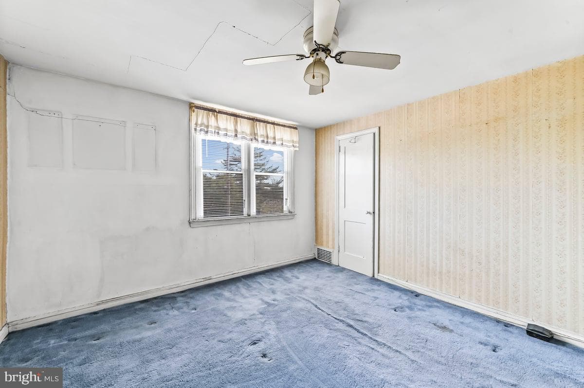 1318 Wycombe Avenue photo 12