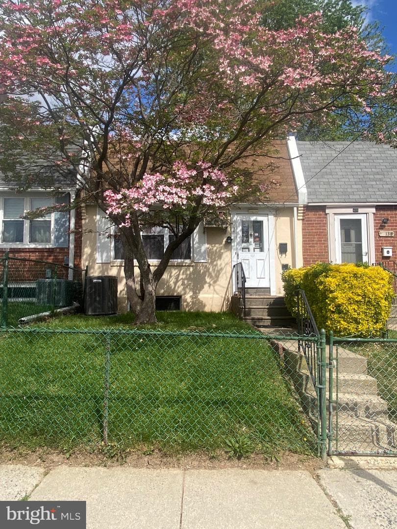 134 Fronefield Avenue photo 2