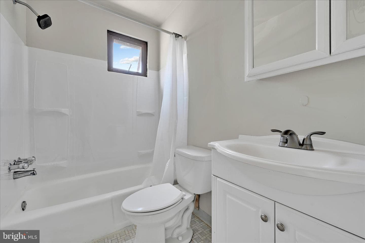 100 E Glenolden Ave # P12 photo 18